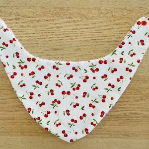 Bavoir bandana - Cerises rouges