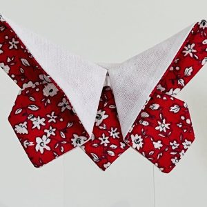 Barette papillon - Fleurs blanches & rouges